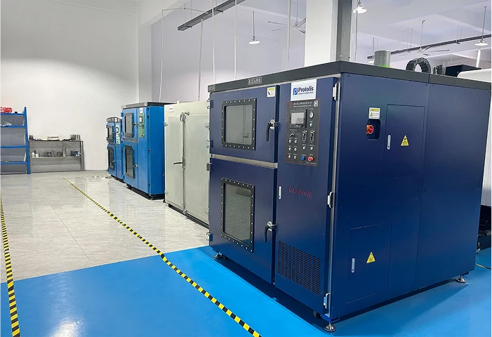 真空复模车间实景