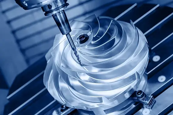 五轴 CNC 加工复杂曲面零部件，适用于高精度多面加工