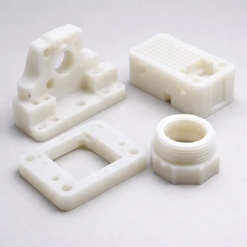 聚丙烯-PP CNC加工样件：轻量化、耐化学腐蚀与耐水，适合夹具治具、绝缘结构件与轻载功能件，支持打磨、喷漆、丝印与镭雕
