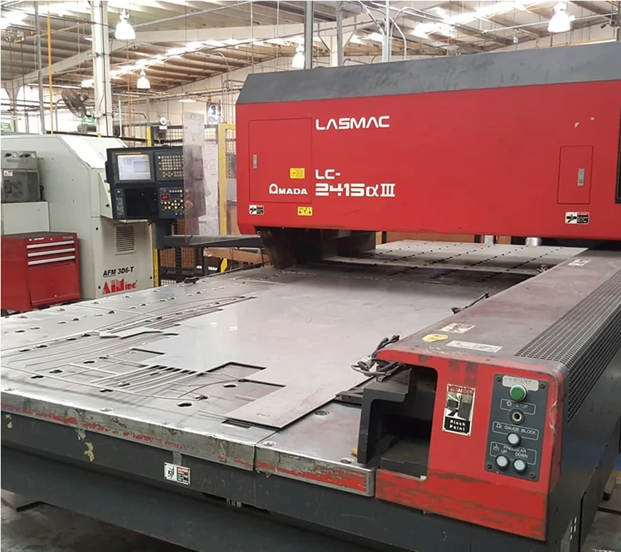 云工厂 数控折弯钣金加工车间，板材成形加工