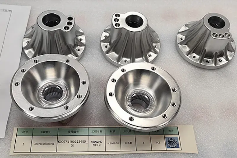 包胶与二次注塑软触感手柄案例